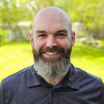 Headshot of Rob Gillan